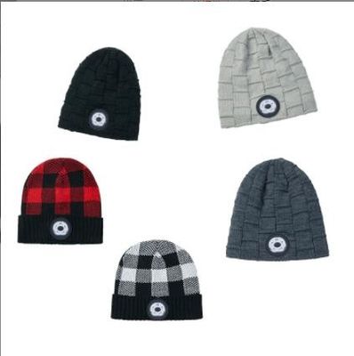 Bluetooth Beanie Hat Video Camera con la luz, auriculares inalámbricos recargables del casquillo del faro del USB 4 LED para esquiar, corriendo