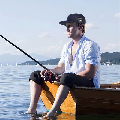 Batería incorporada 1000mah del sombrero audio de los deportes de Bluetooth con 24 horas de tiempo de la música, libre a las llamadas de teléfono para las actividades al aire libre