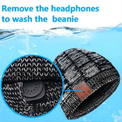 Invierno, caminando, subiendo, Bluetooth que activa Beanie Hat With Wireless Headset BT5.0
