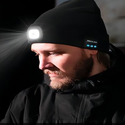 Las manos unisex del LED Beanie With Light USB Rechargable liberan el casquillo del faro de 4 LED