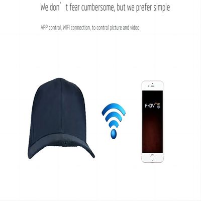 La cámara de la acción del sombrero 2K de la cámara de Live Streaming WiFi conecta con el router inalámbrico de los apuroses